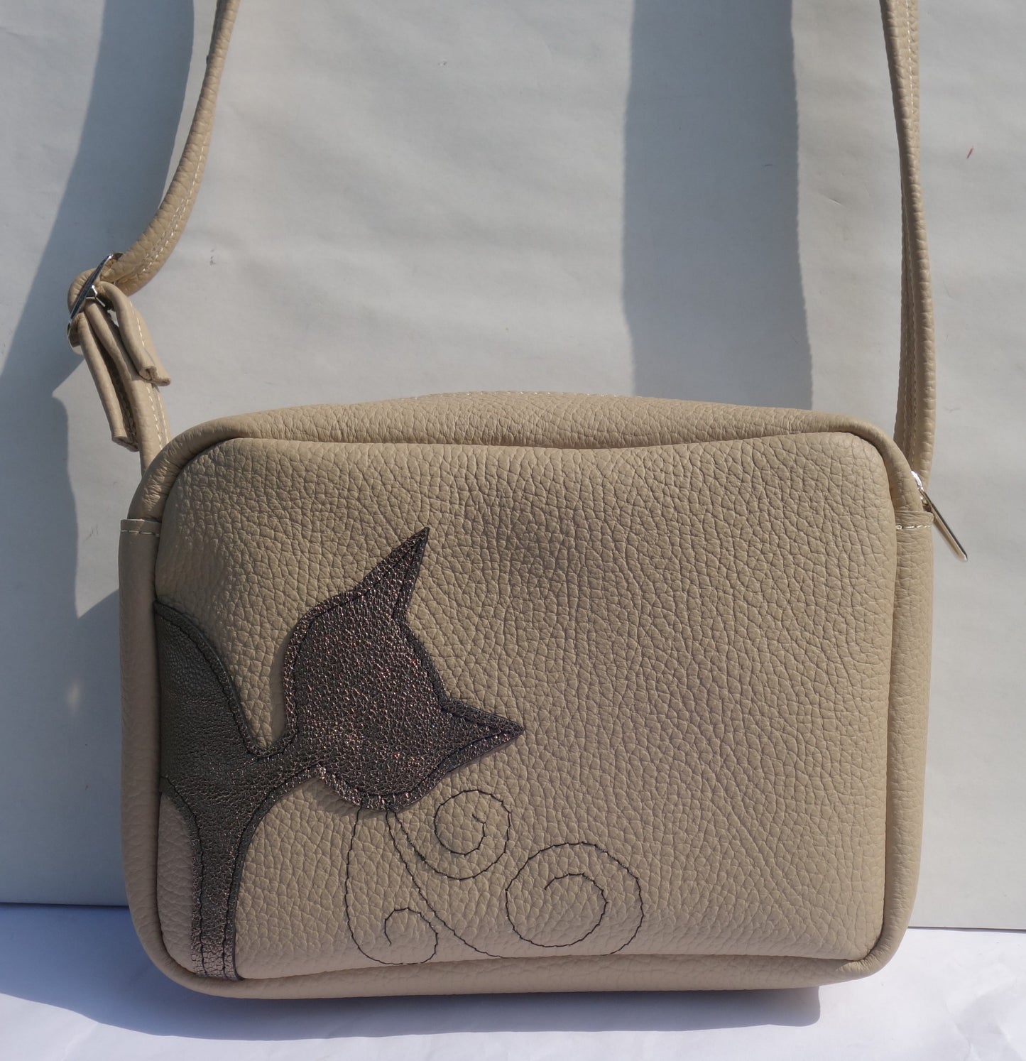 GEANTA DE PIELE NATURALA LOVE CAT