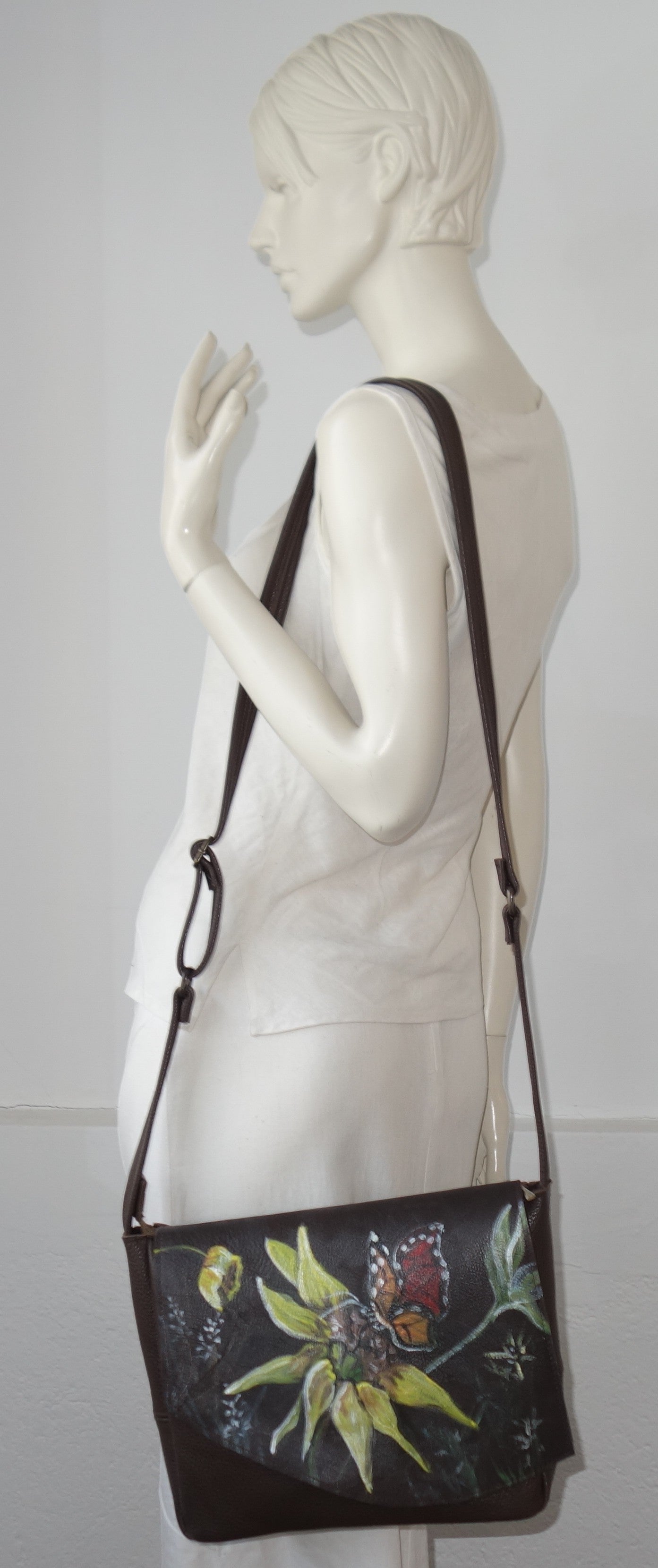 GEANTA DE PIELE NATURALA ARMONIA MUZICII