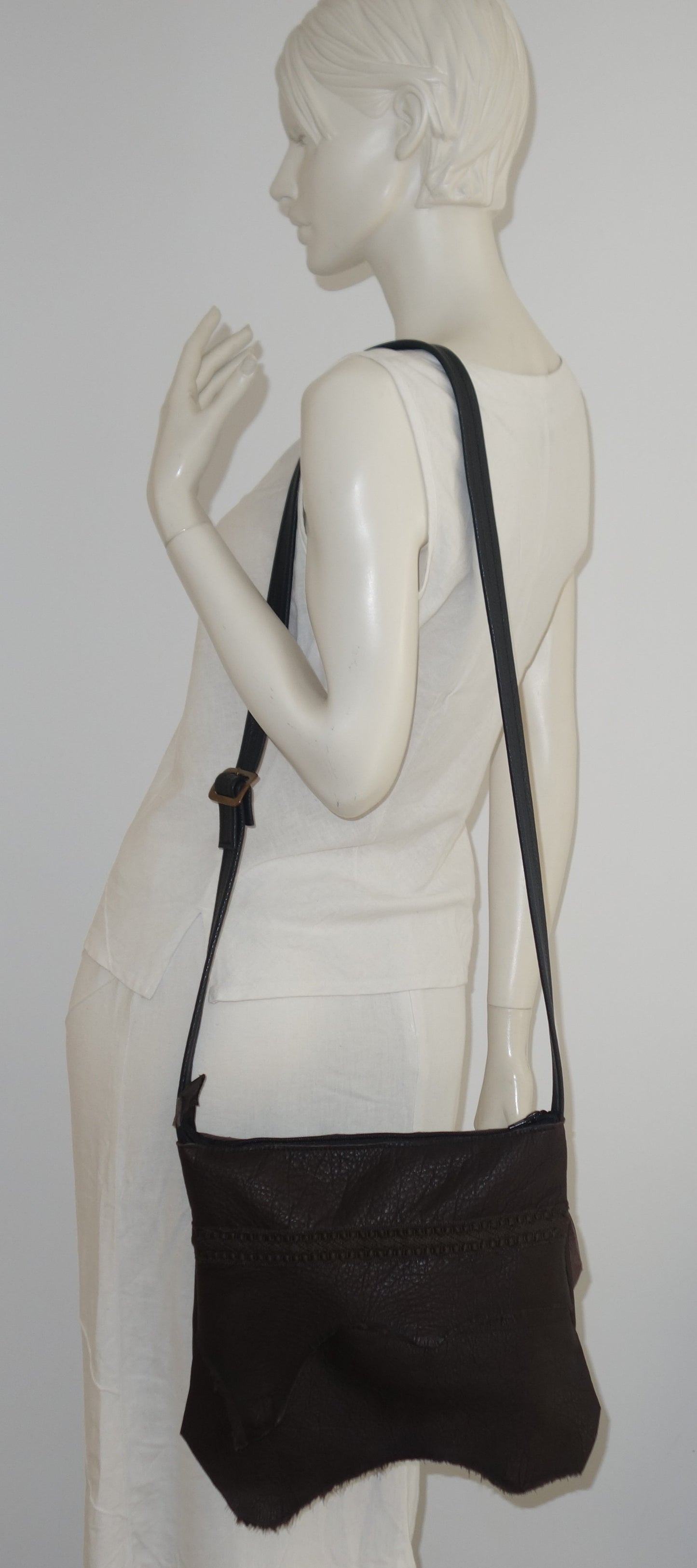 GEANTA DE PIELE NATURALA RAW