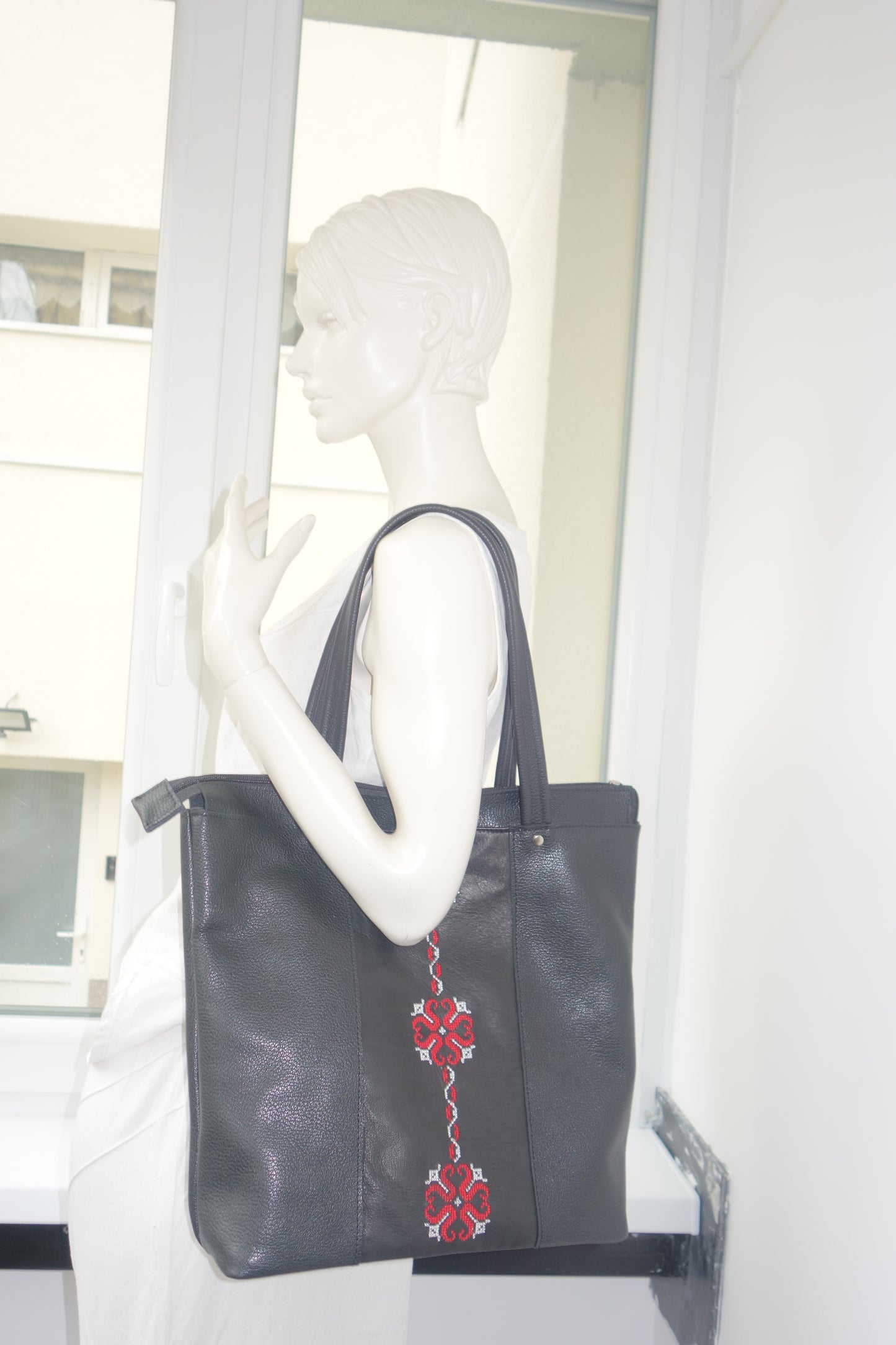 POSETA DE PIELE NATURALA ETNO