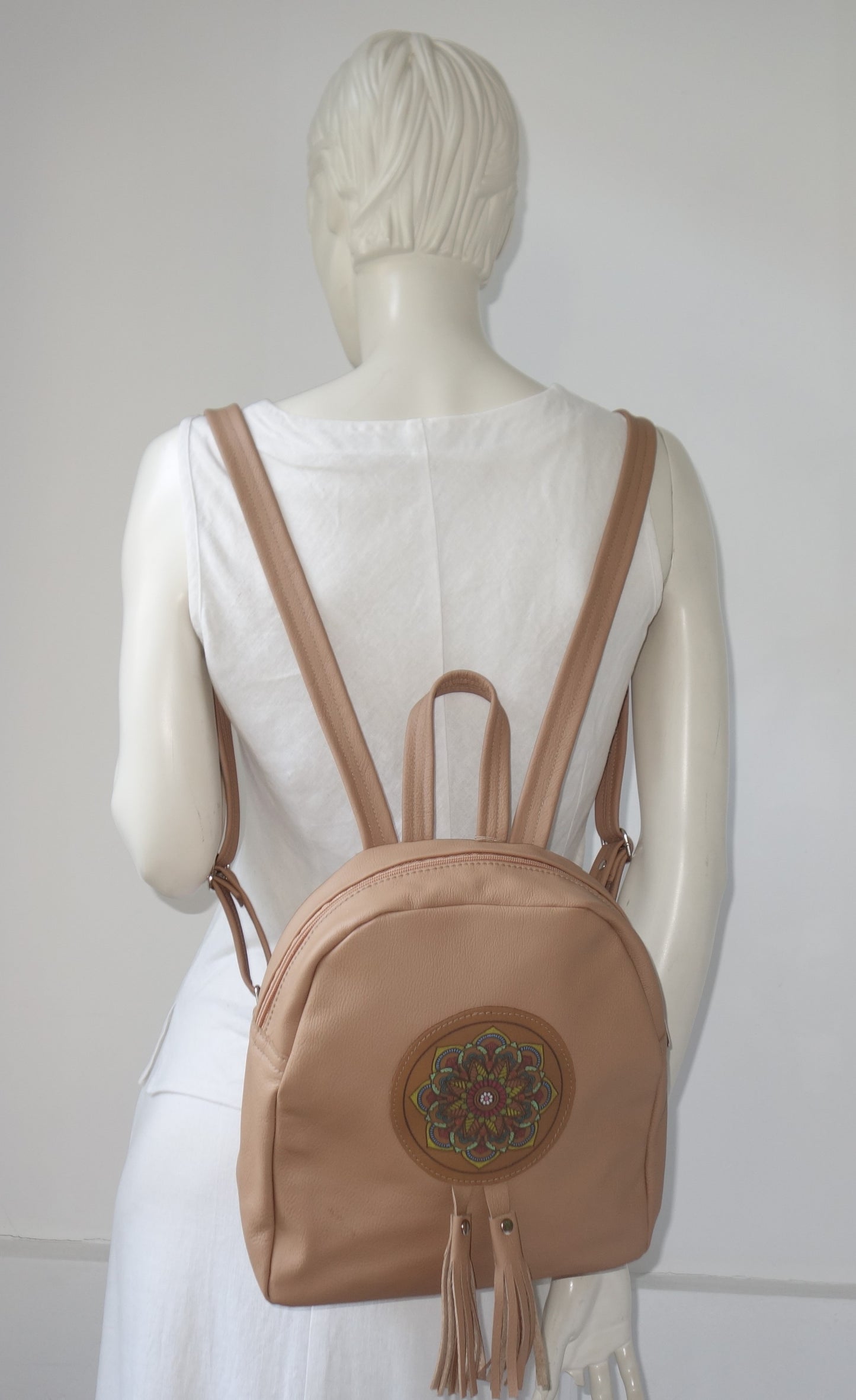 RUCSAC DE PIELE NATURALA MANDALA 3