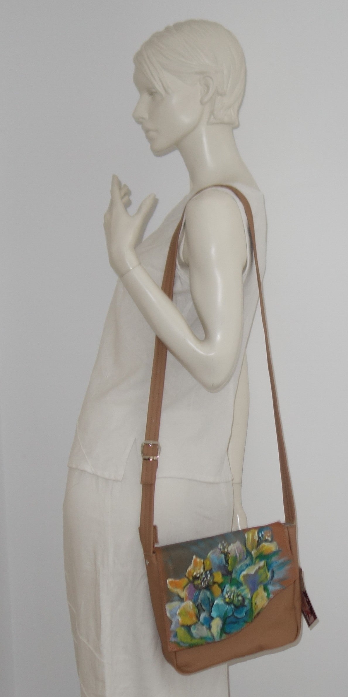 GEANTA DE PIELE NATURALA ARMONIE