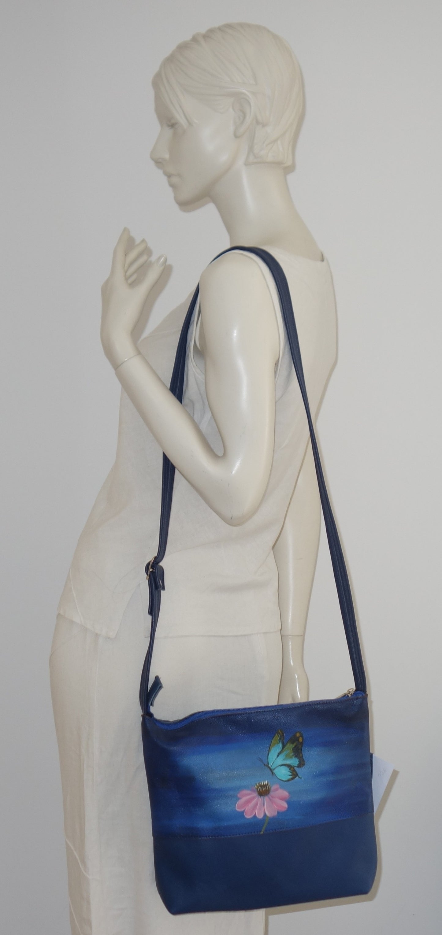 GEANTA DE PIELE NATURALA ARIPI