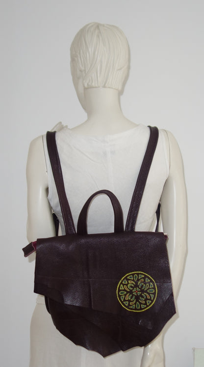 RUCSAC DE PIELE NATURALA MANDALA 2