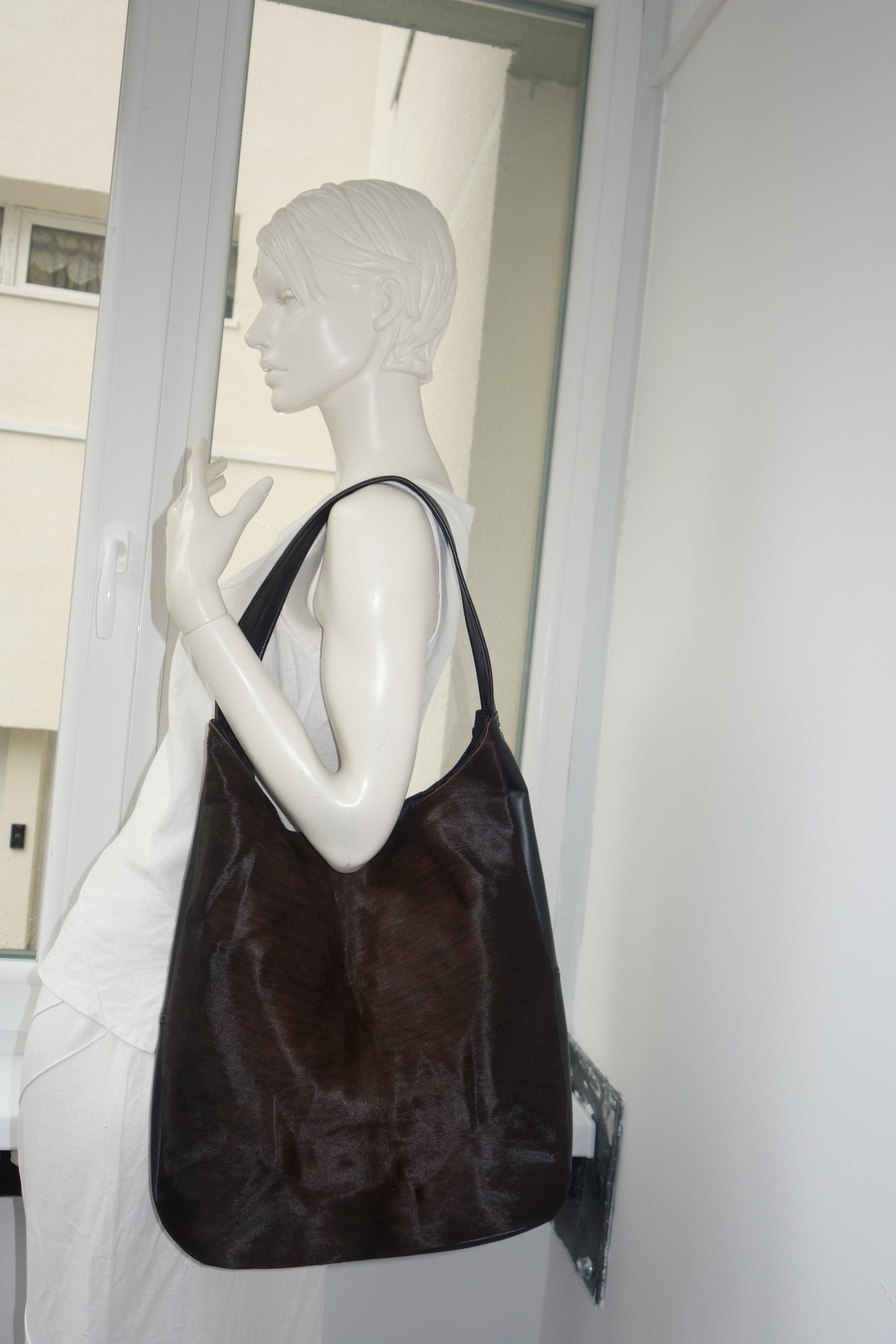 POSETA DE PIELE NATURALA FREEDOM