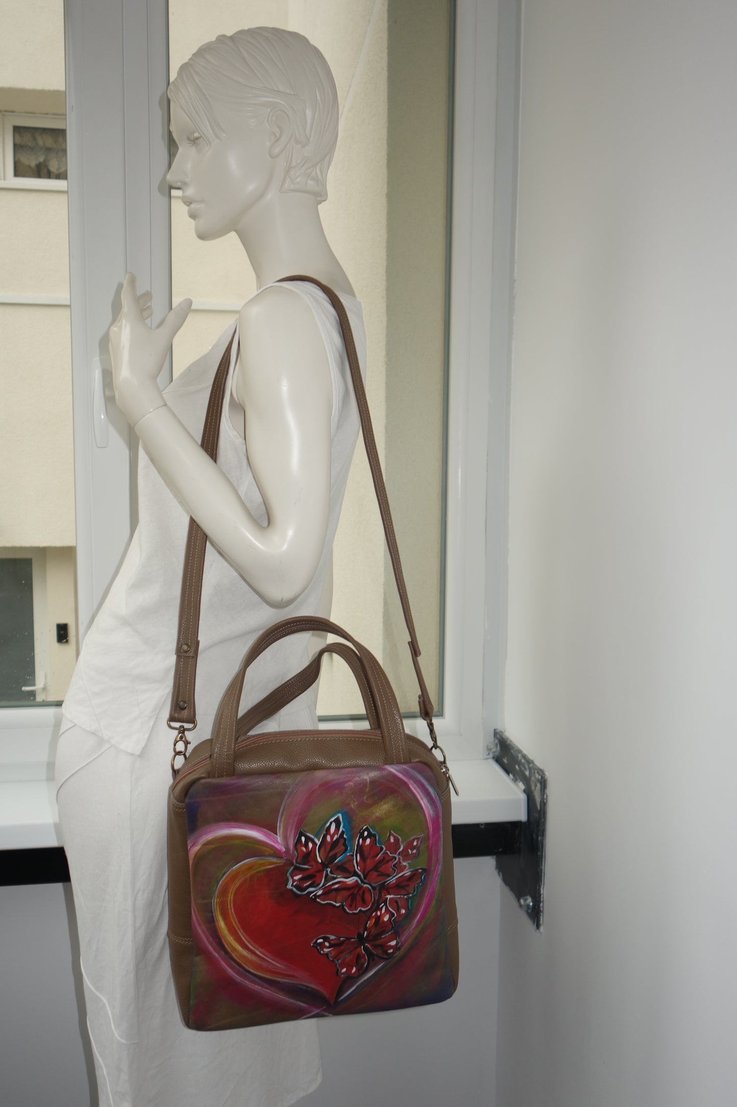 POSETA DE PIELE NATURALA VARA