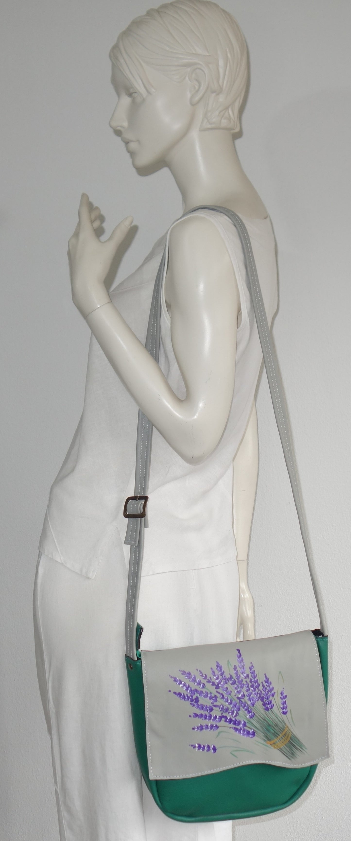 GEANTA DE PIELE NATURALA LAVANDA