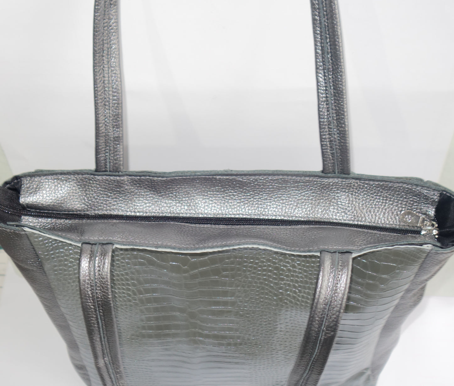 POSETA DE PIELE NATURALA SILVER