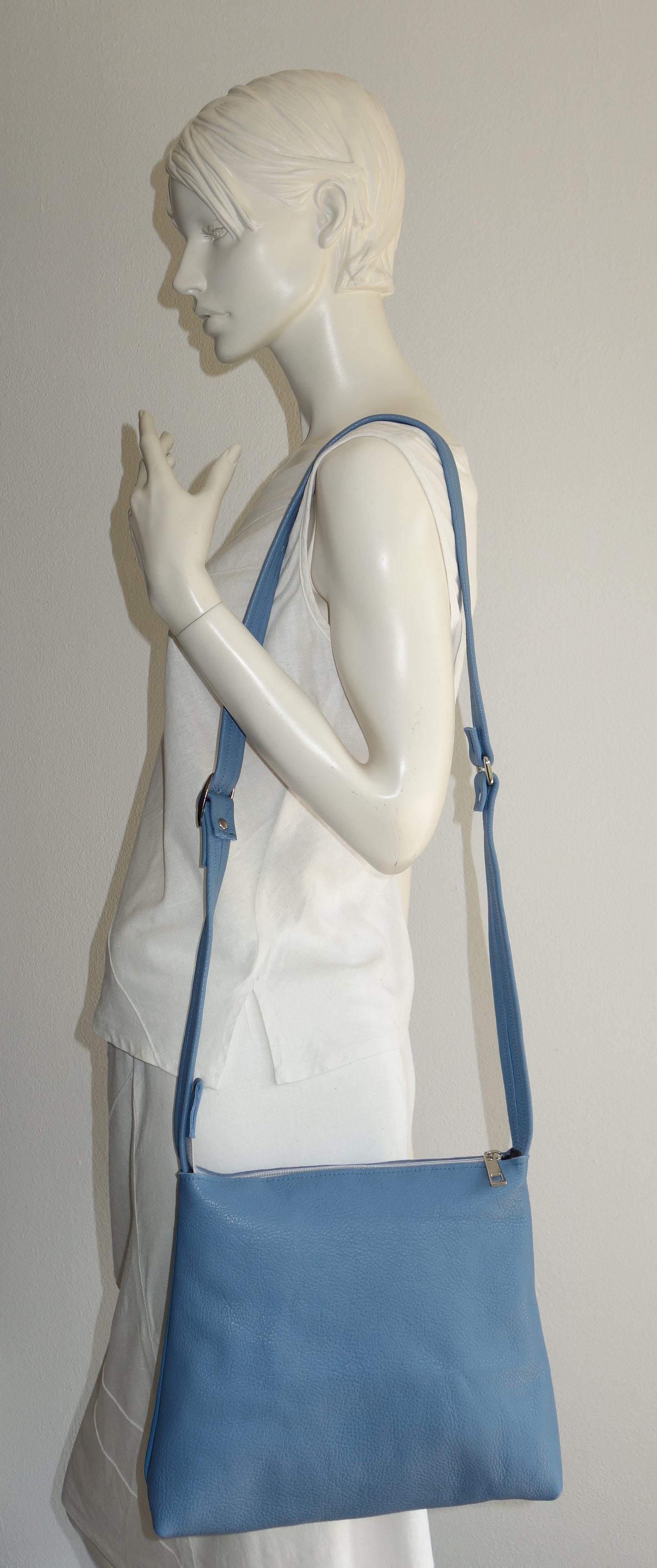 GEANTA DE PIELE NATURALA BLUE SERENTY