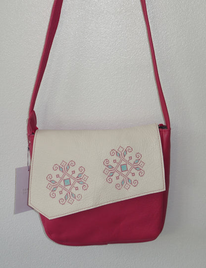 GEANTA DE PIELE NATURALA BRODERIE TRADITIONALA
